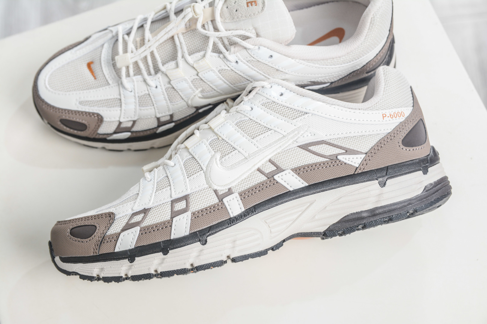 Nike Sneakers-340