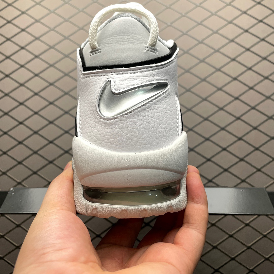 Nike Sneakers-308