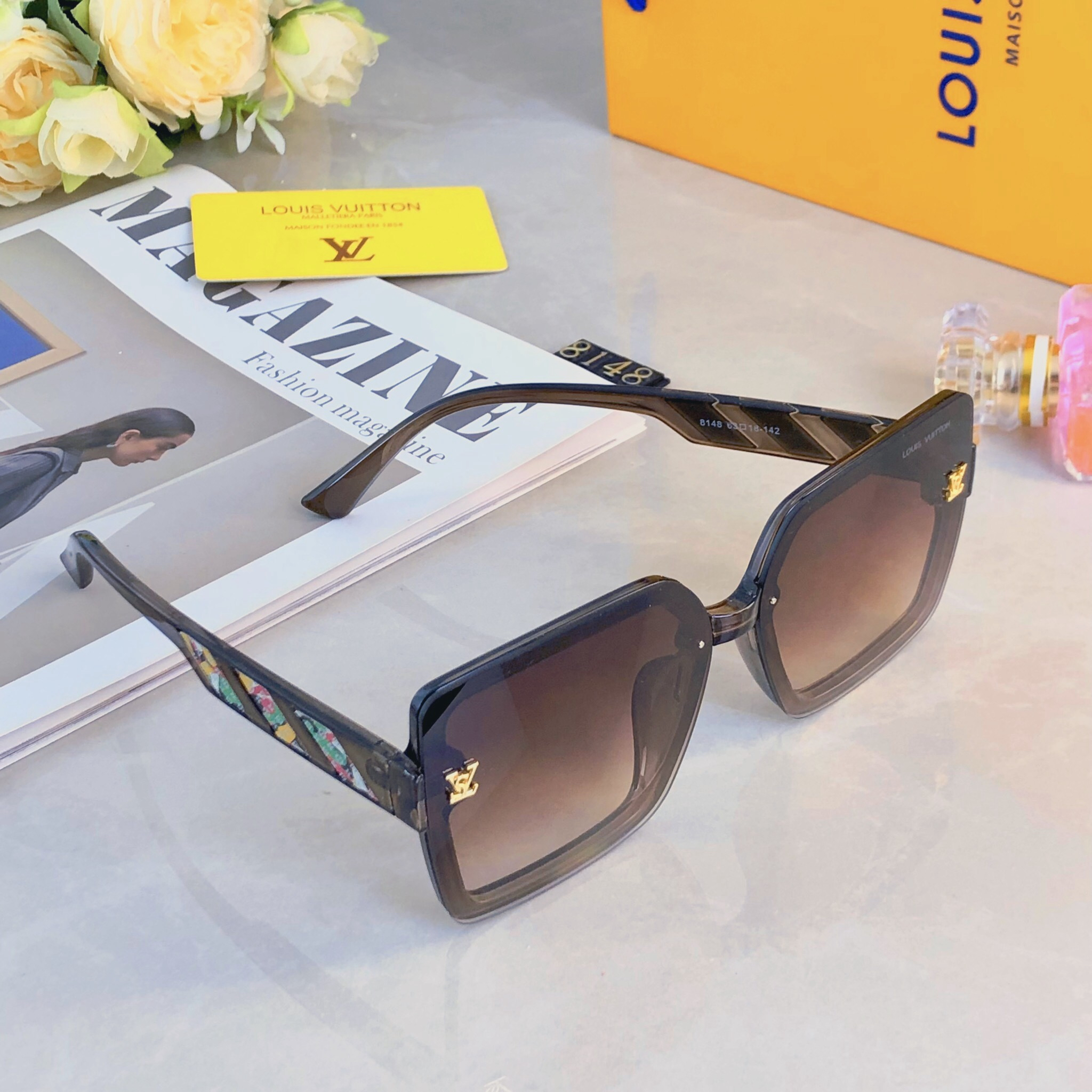 LV glasses-26