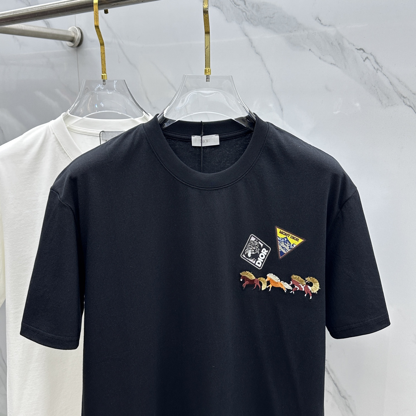Dior clothing-36