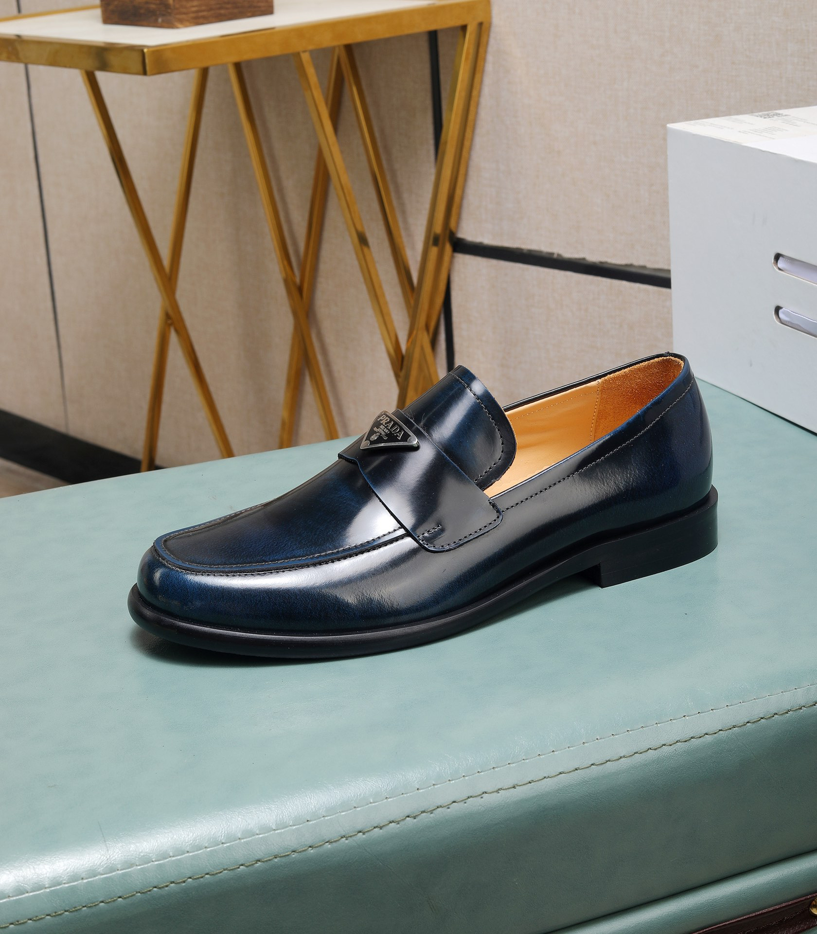 Prada men's leather shoes-37
