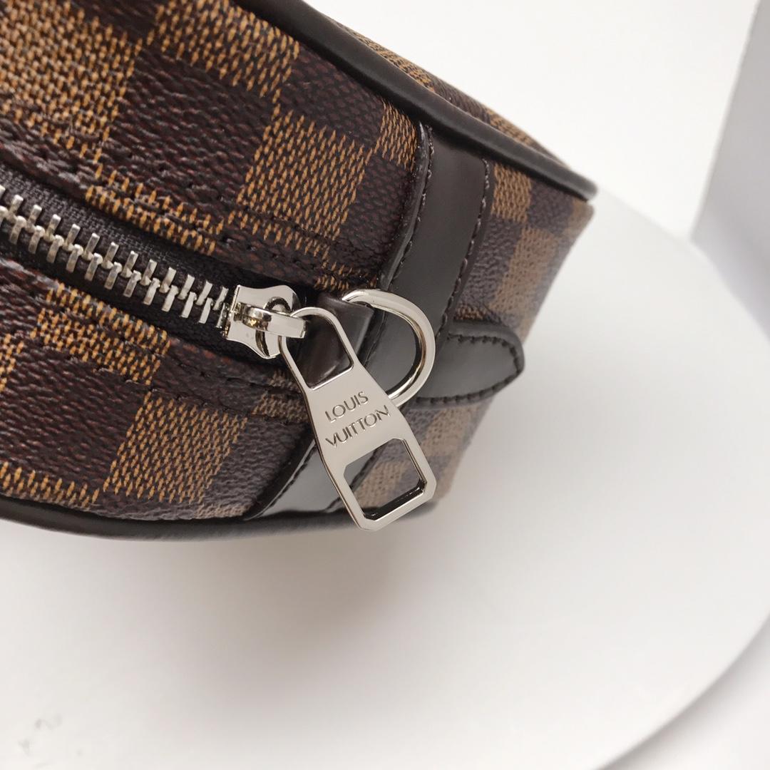 Louis Vuitton M47543 Men Clutch Bag Damier Ebene Canvas