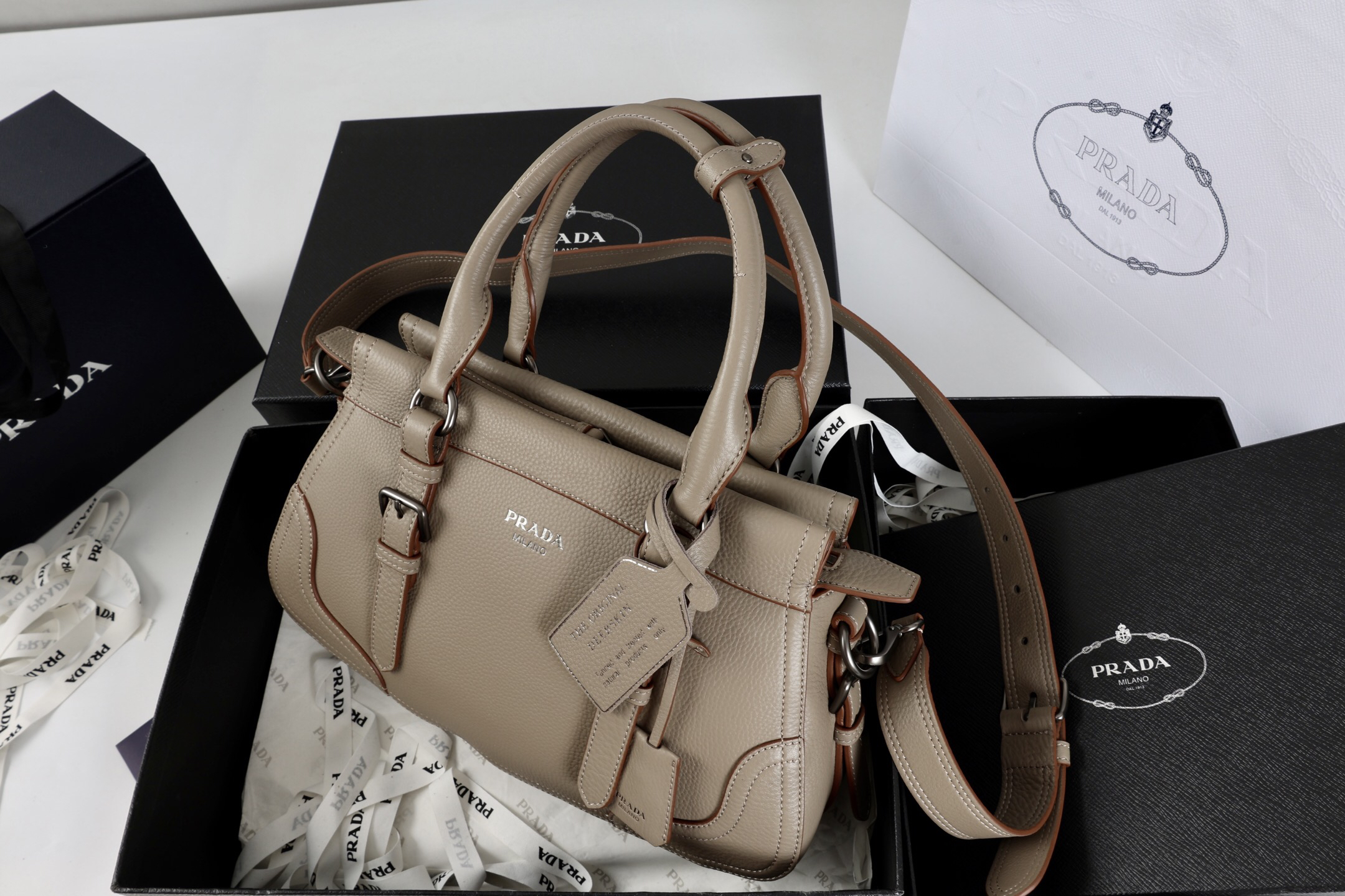 Prada bag-118