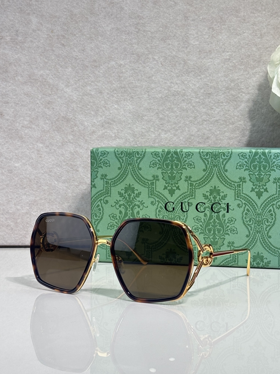 Gucci glasses-21
