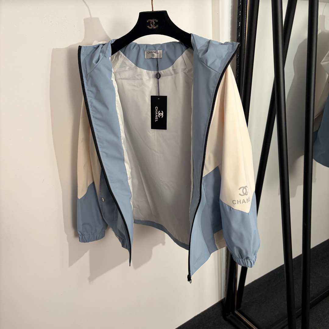 Chanel Clothing-209