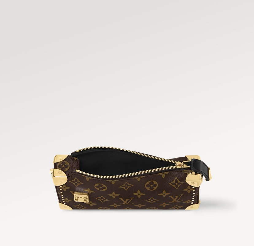 Louis Vuitton bag-131