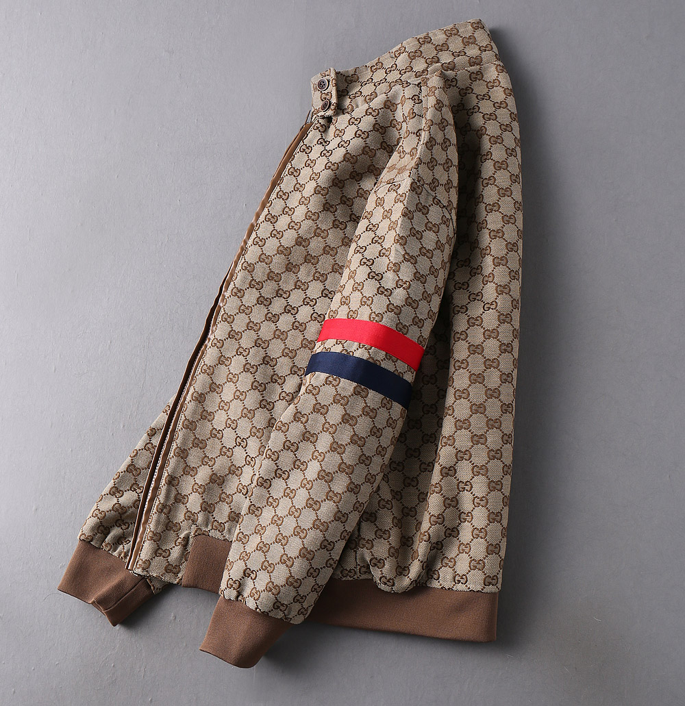Gucci Clothing-339