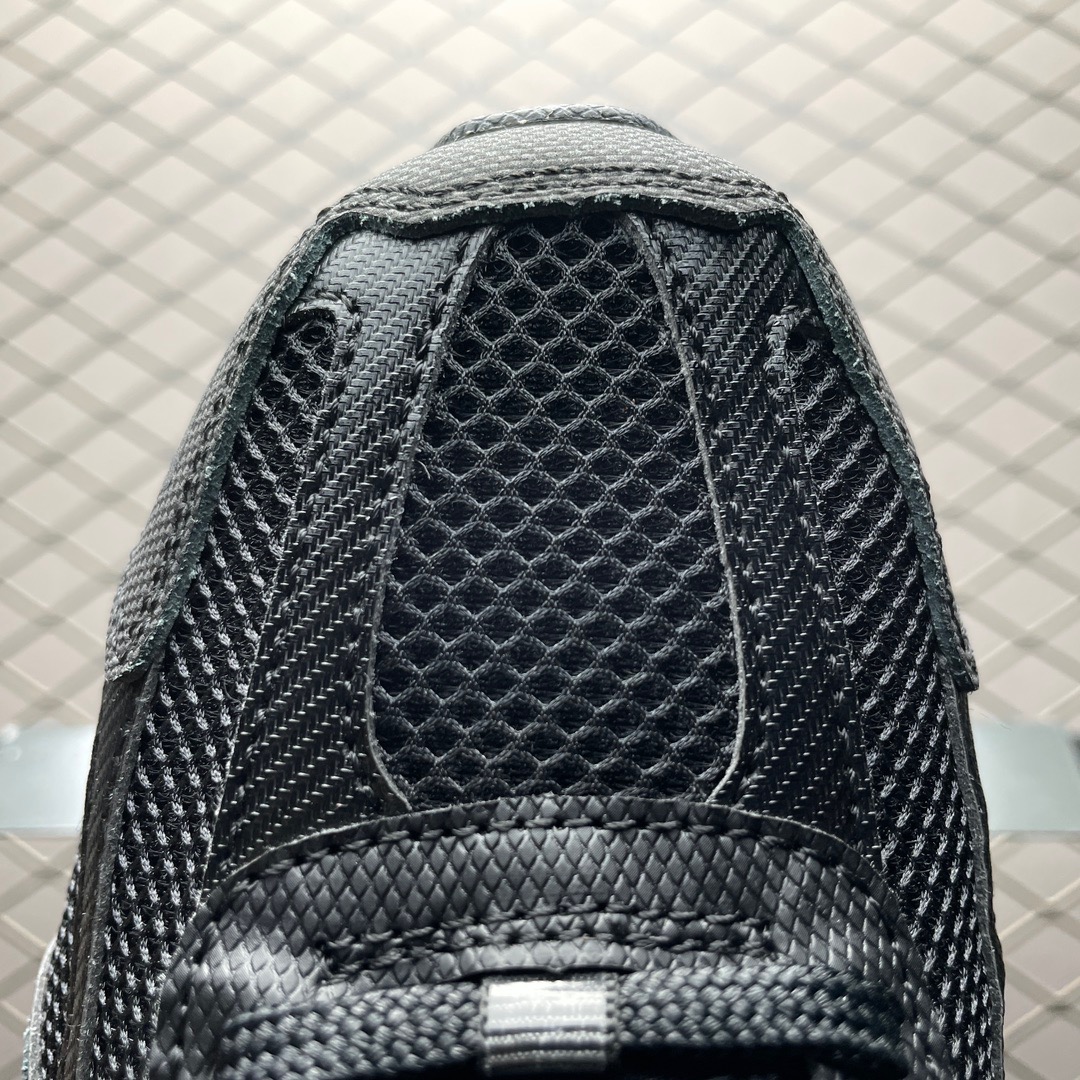 Nike Sneakers-81