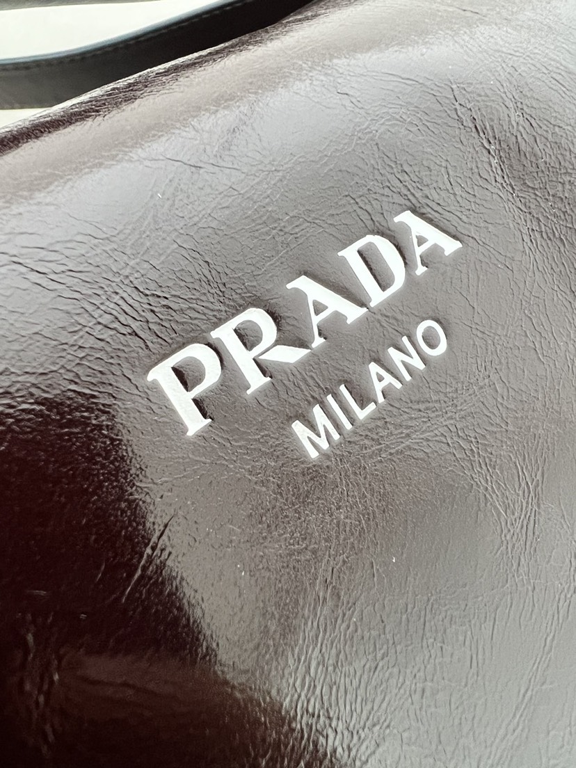 Prada bag-206