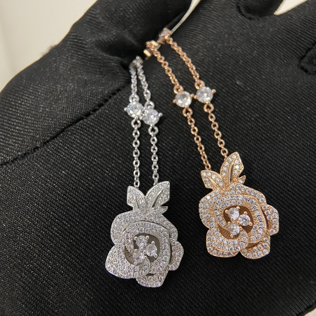 Dior necklace-49