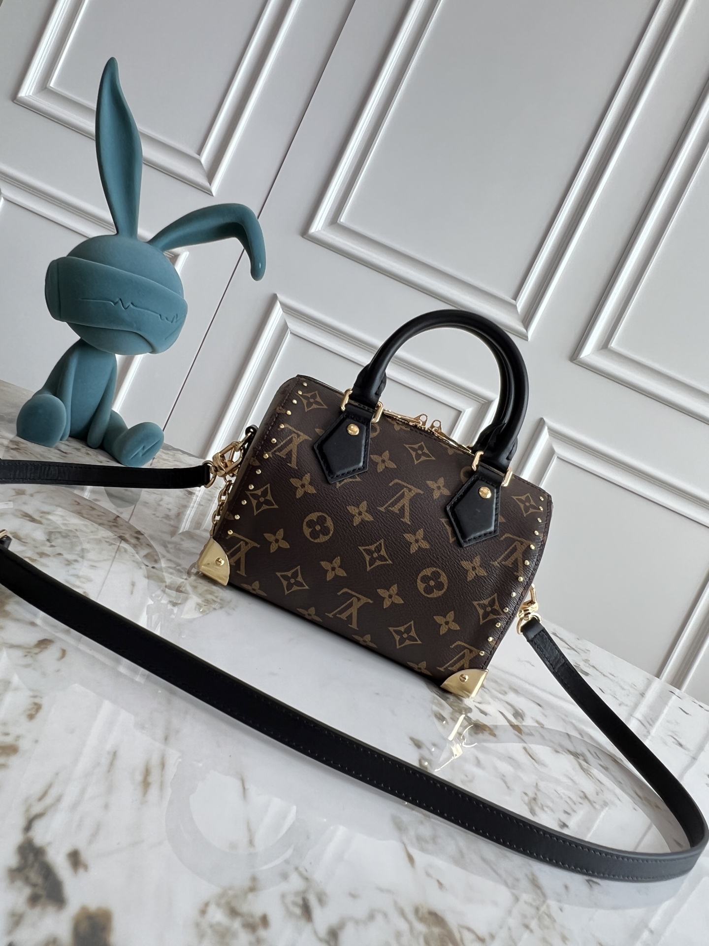 Louis Vuitton bag-125