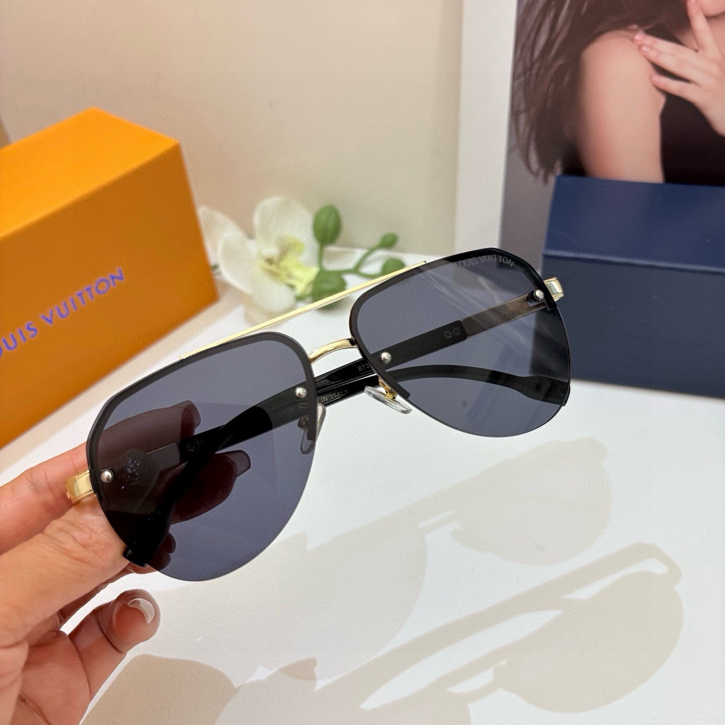 LV glasses-58