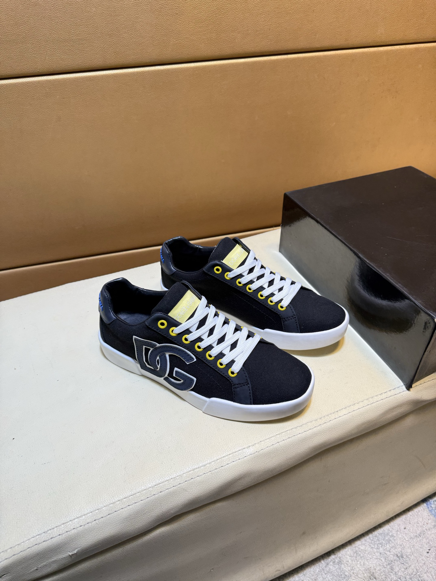 D&G Sneakers-202