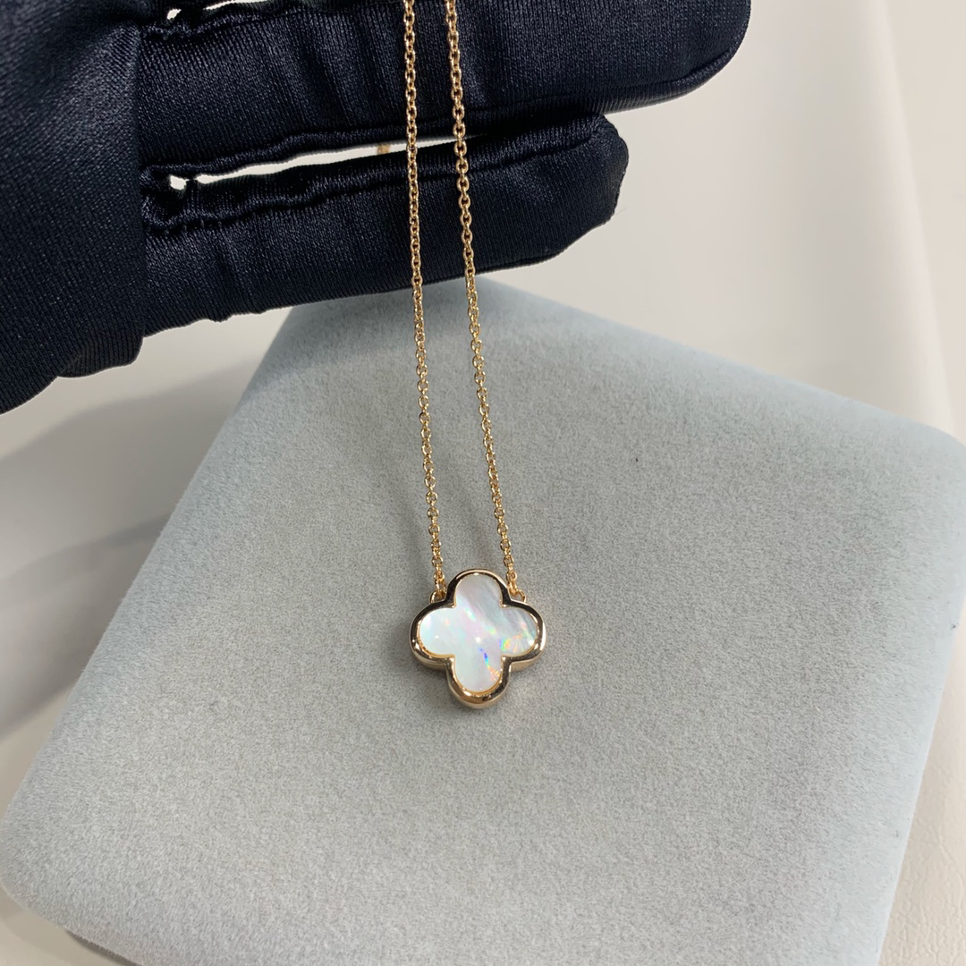Van Cleef & Arpels necklace-118