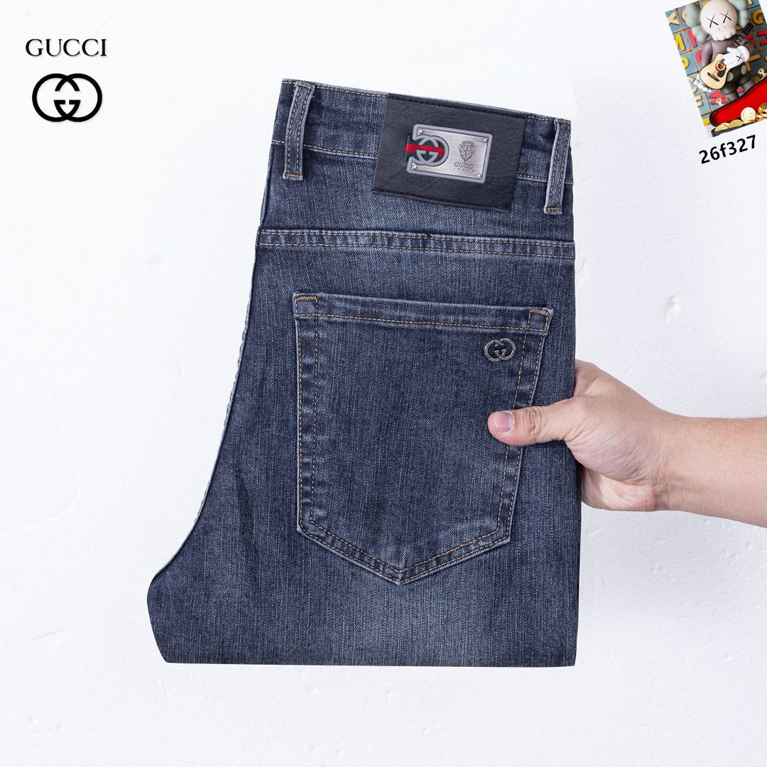 Gucci clothing-101