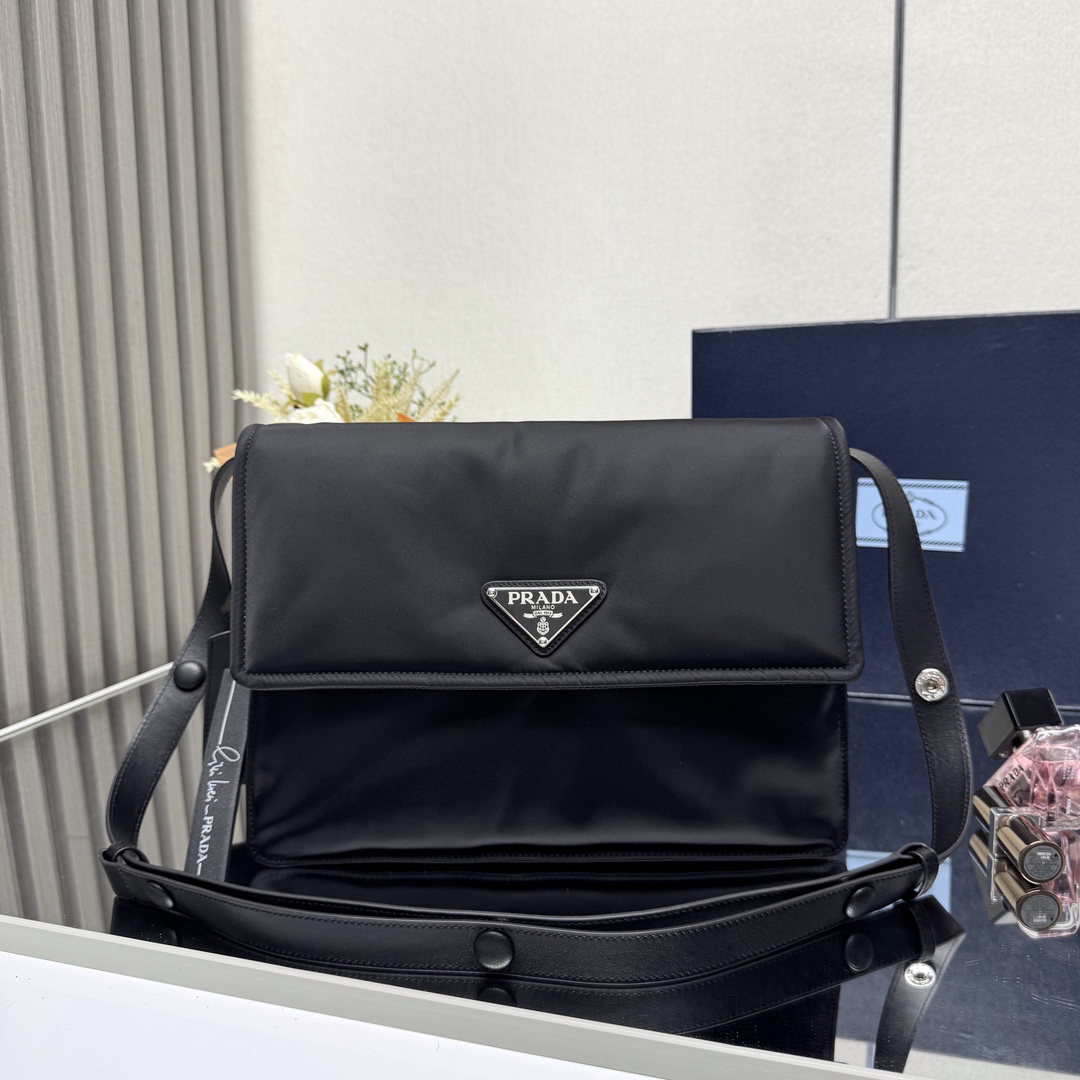Prada bag-199