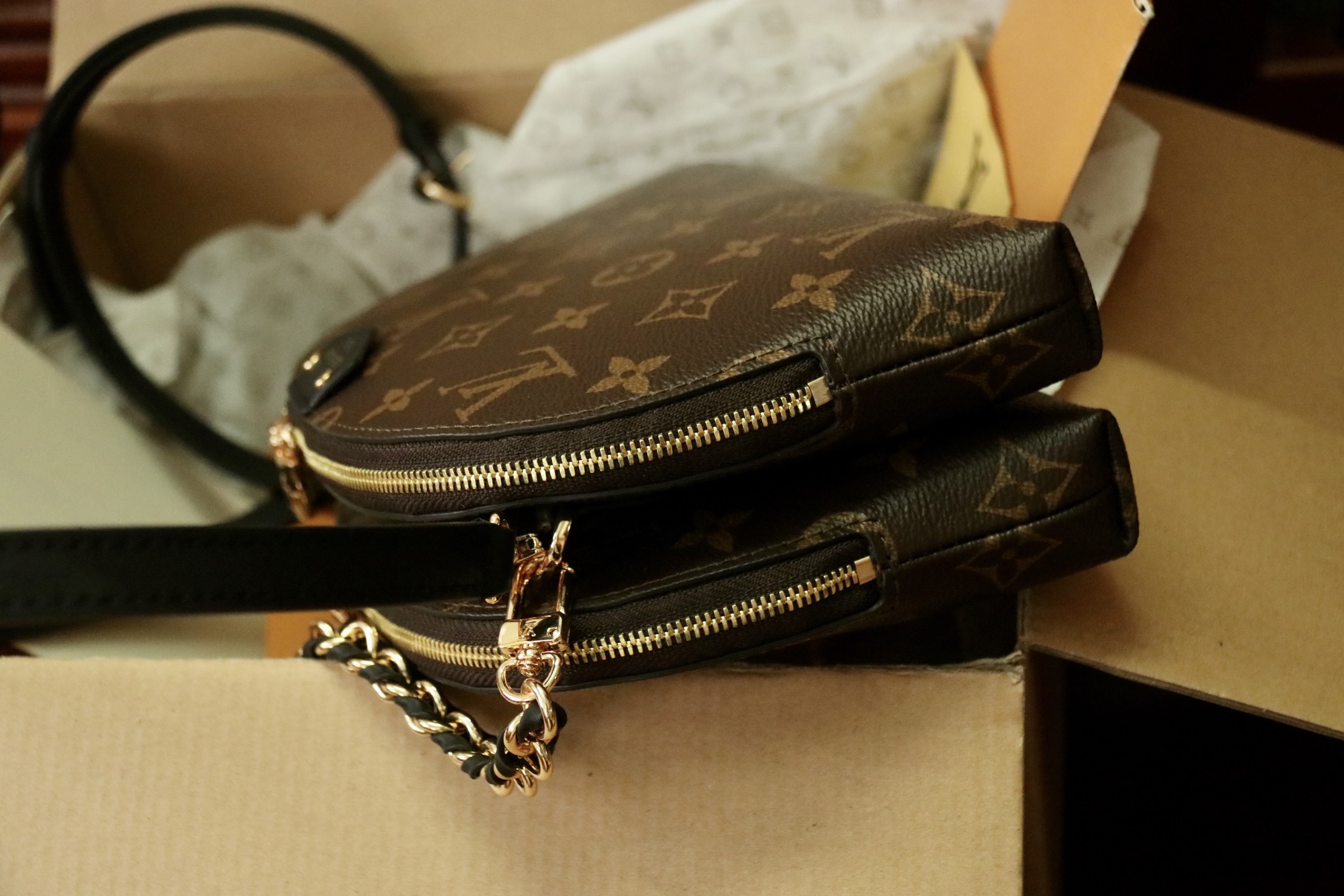 Louis Vuitton bag-194