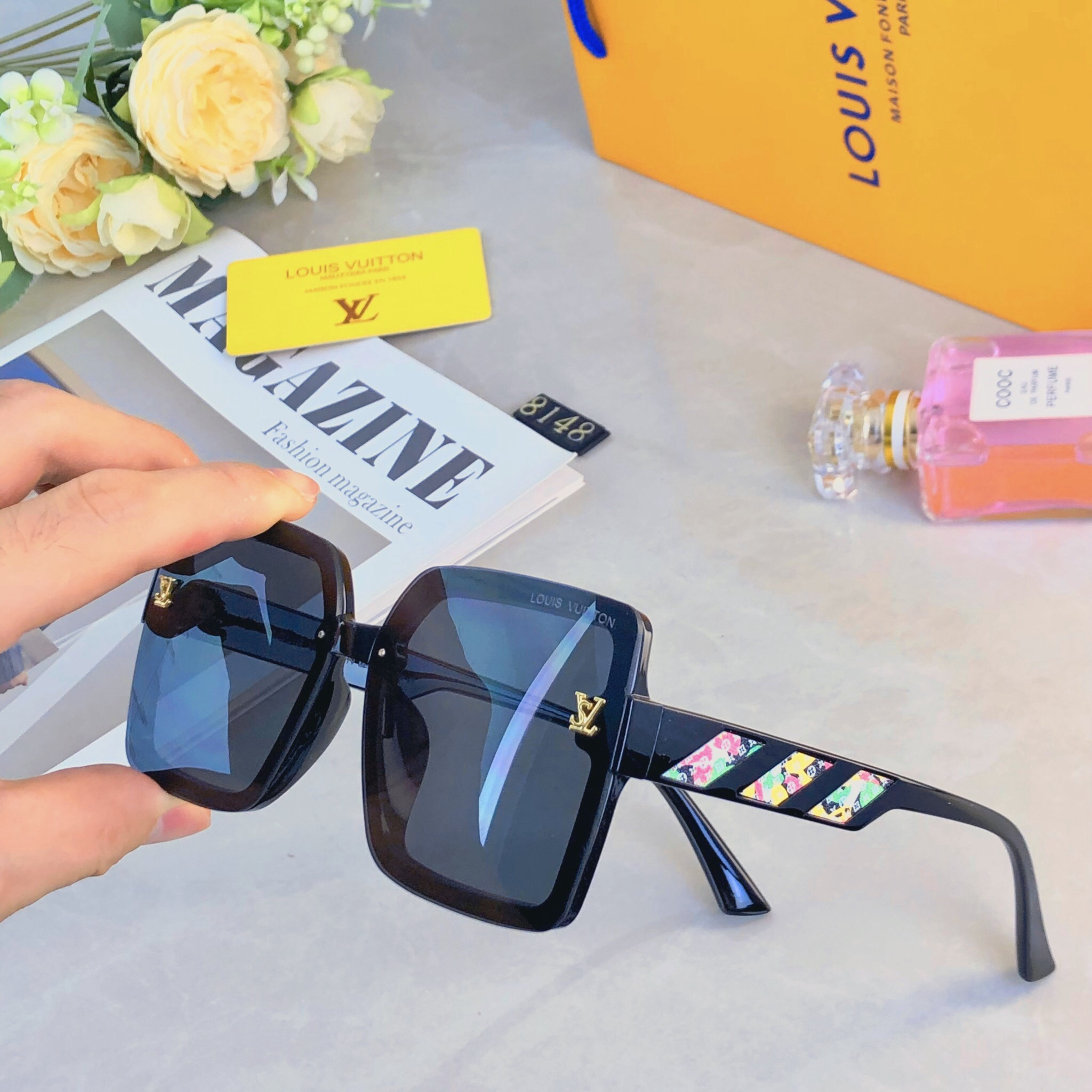 LV glasses-26