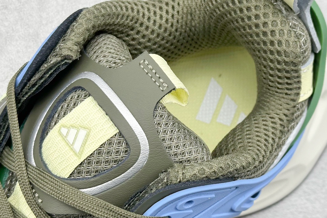 Adidas Sneakers-118