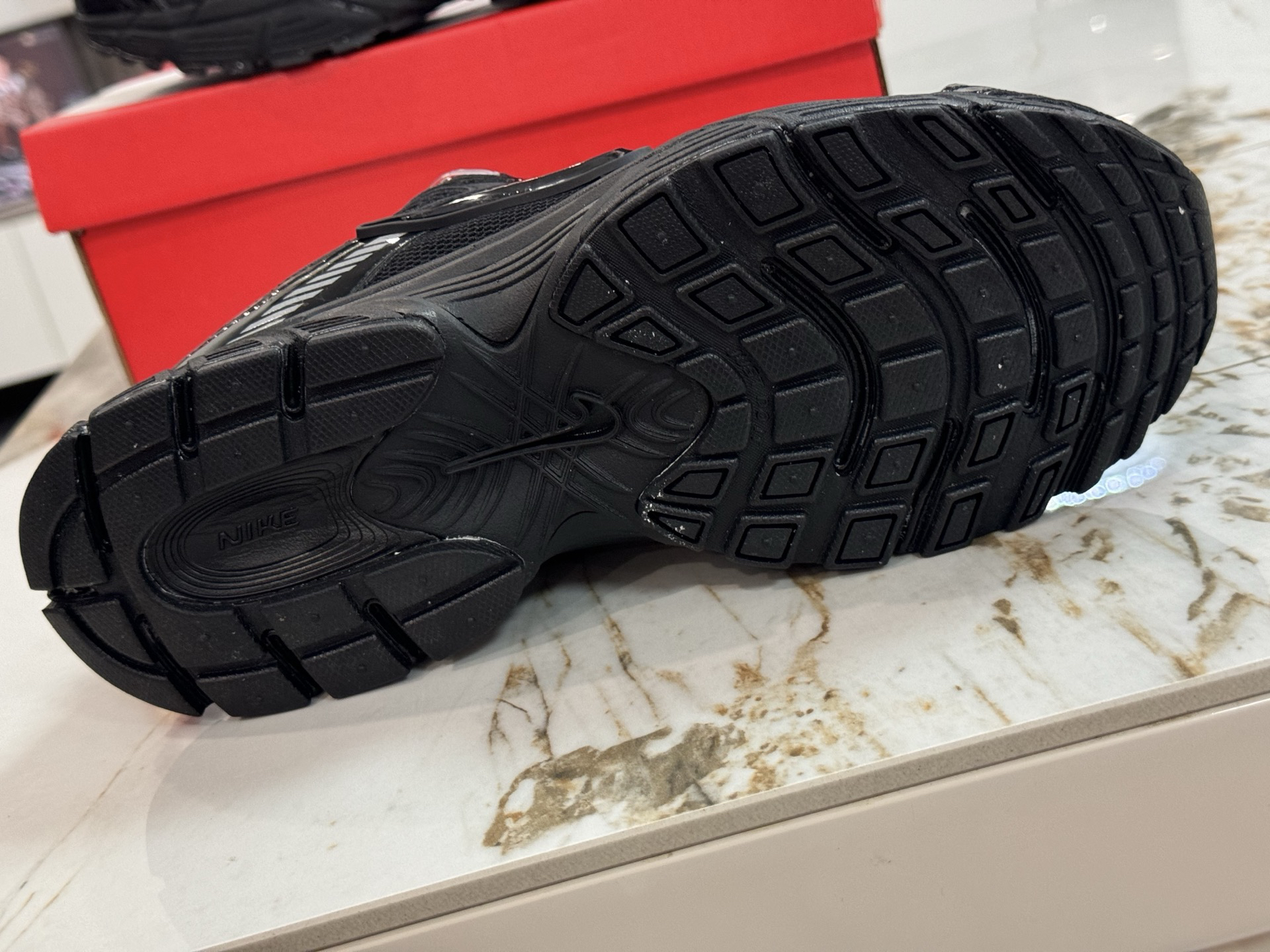 Nike Sneakers-252