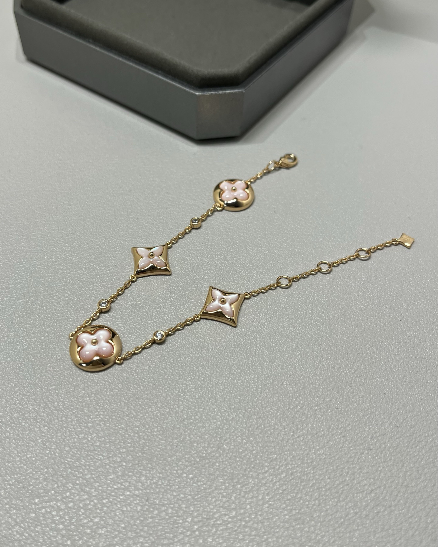LV Bracelet-65