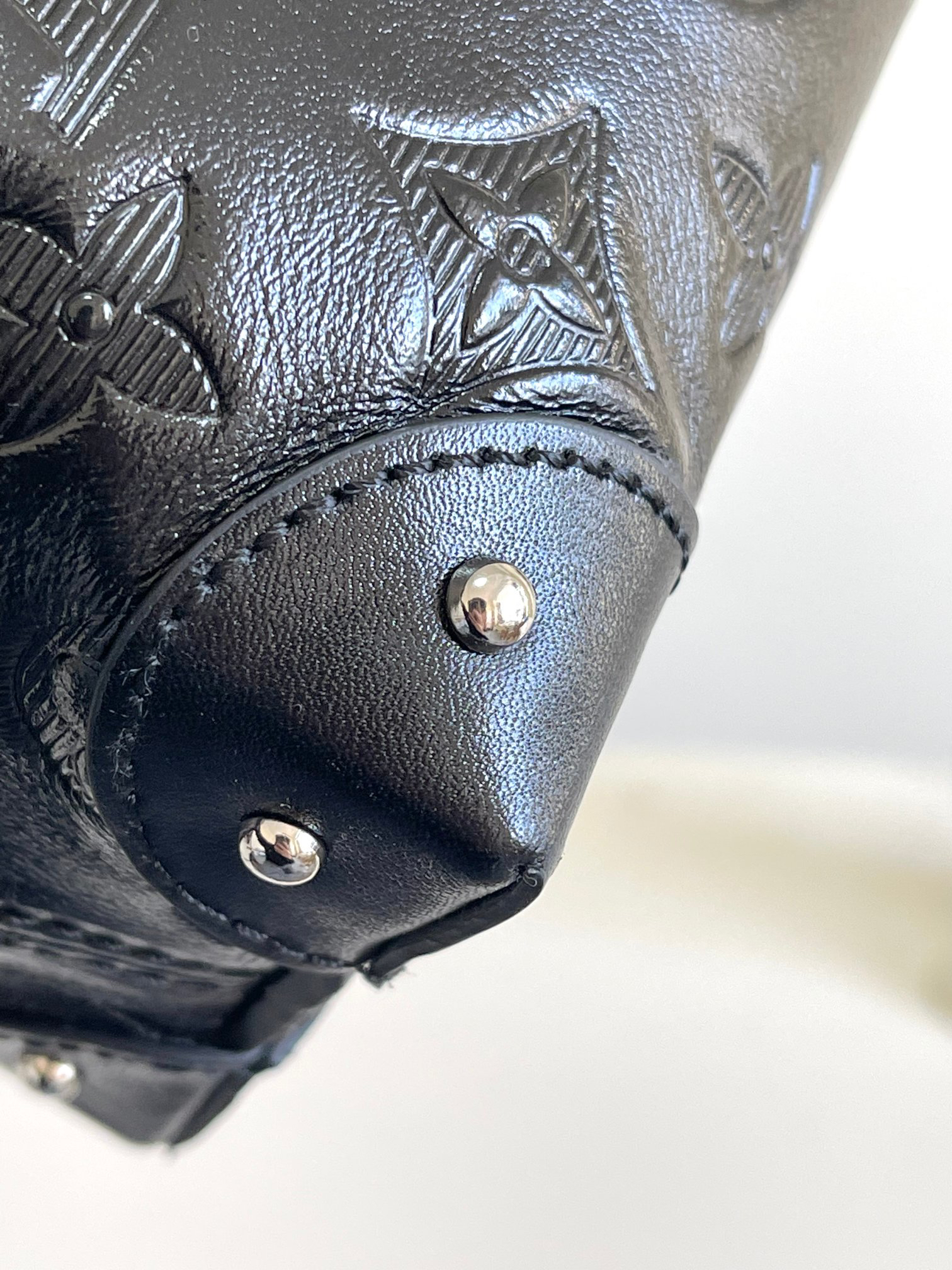 Louis Vuitton bag-188
