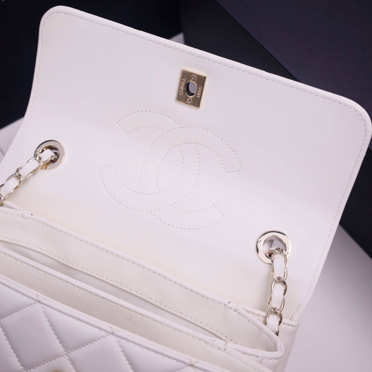 Chanel bag-62