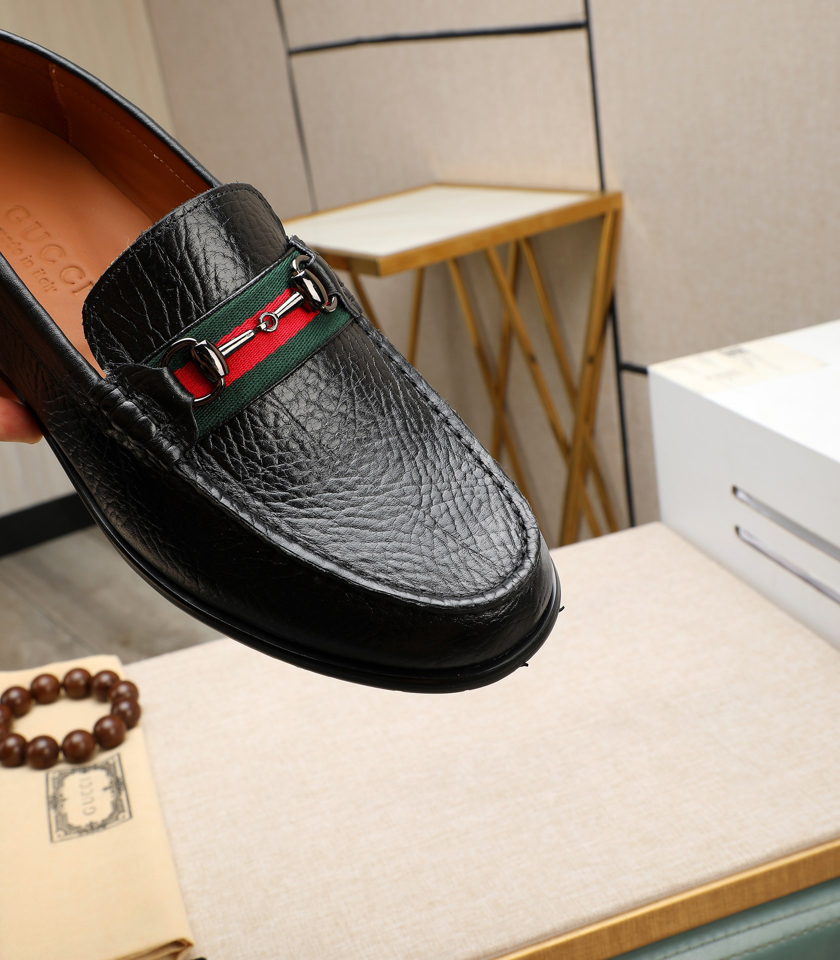 Gucci men's leather shoes-113