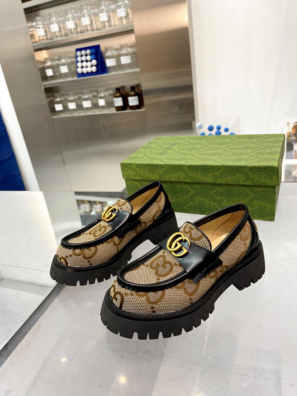 Gucci women's leather shoes-80