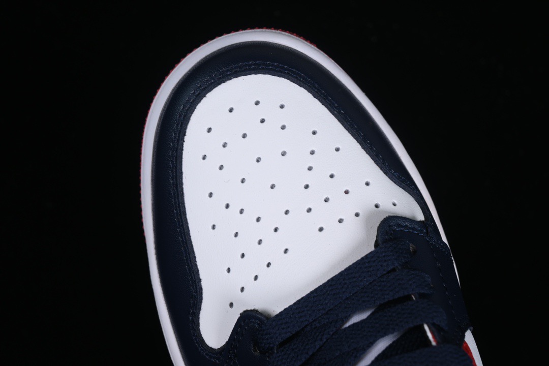 Nike Sneakers-12
