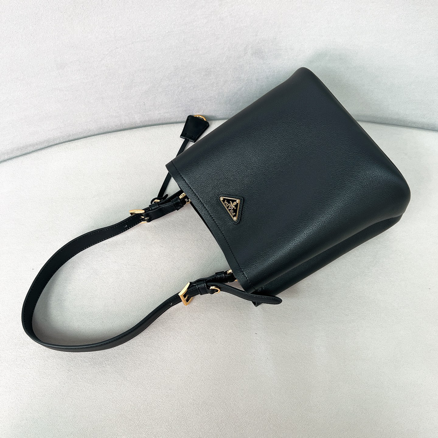Prada bag-9