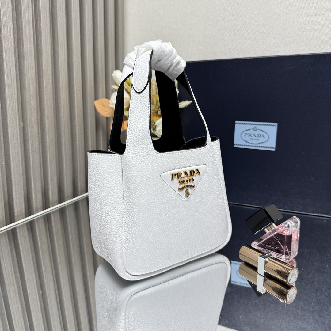 Prada bag-15