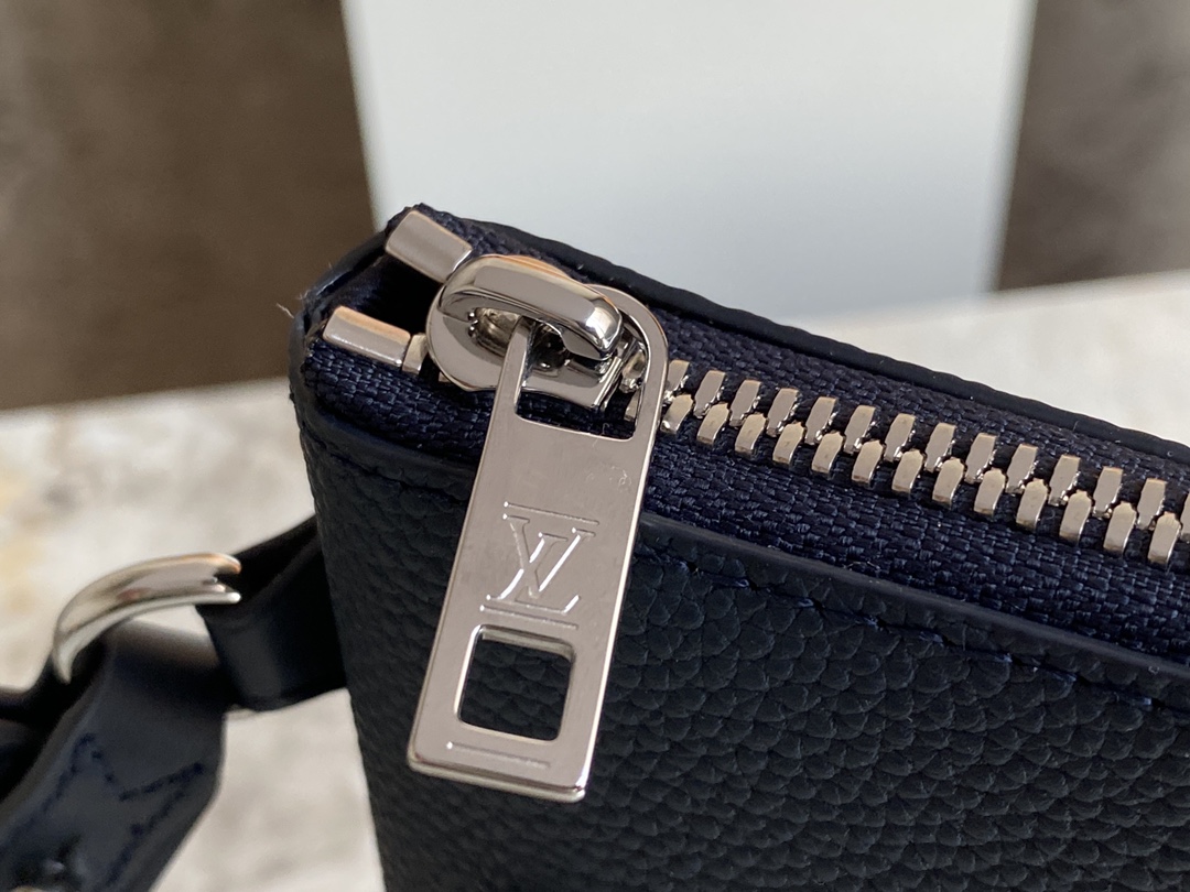 Louis Vuitton M69837 Mens Pouch LV Aerogram Cowhide Leather Blue