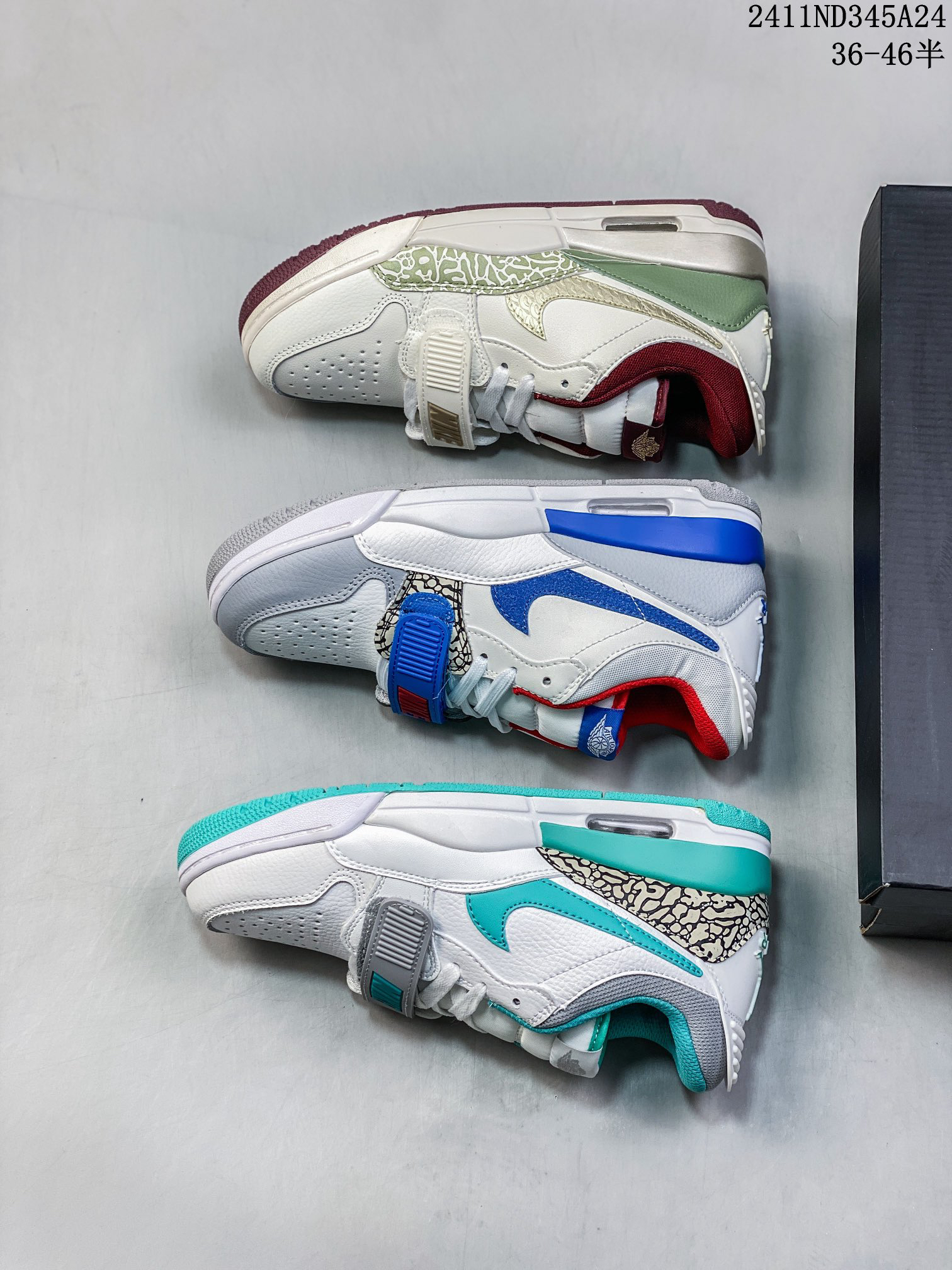 Nike Sneakers-344