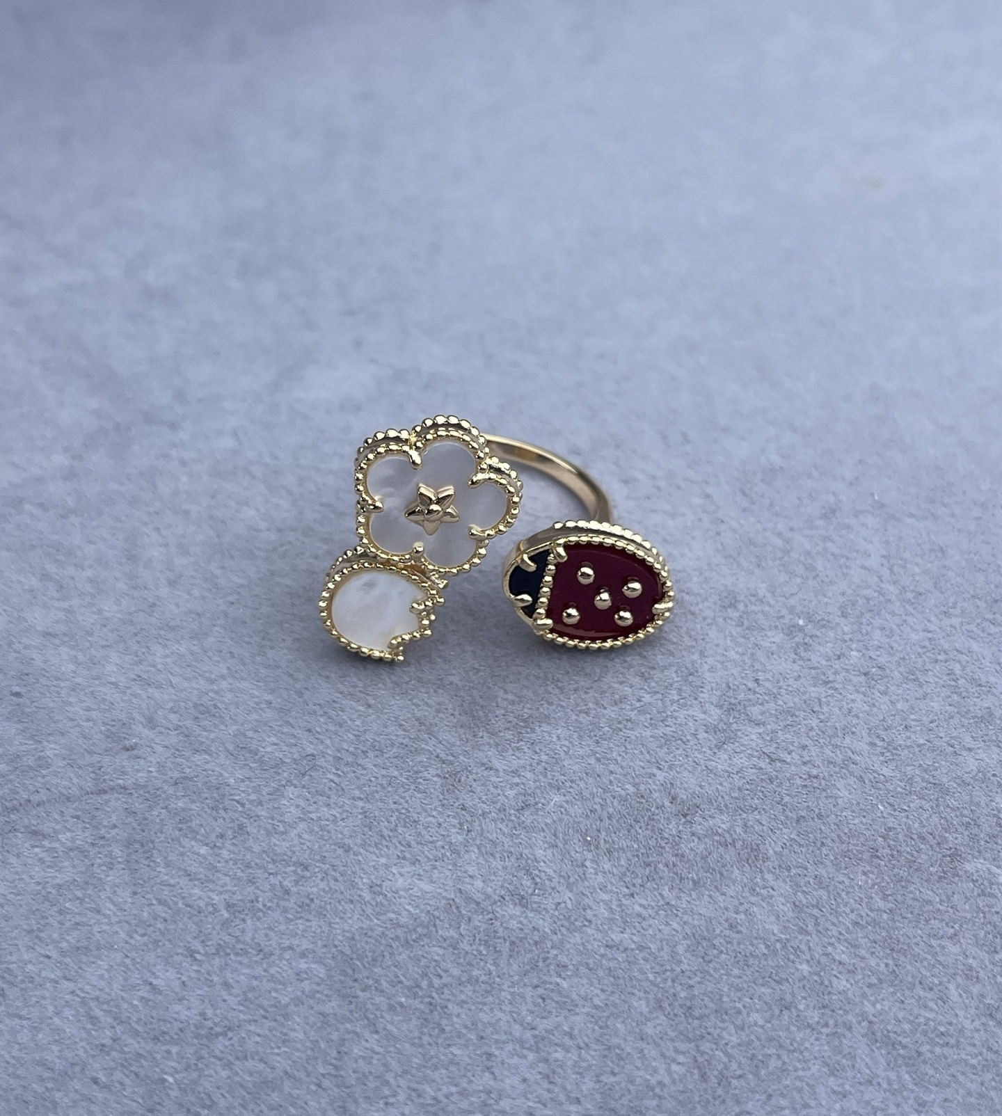Van Cleef & Arpels ring-5