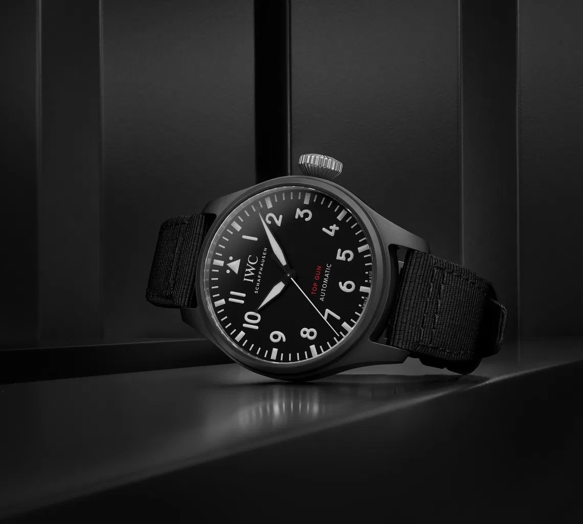 Schaffhausen big Pilots watch 43 top gun iw329801