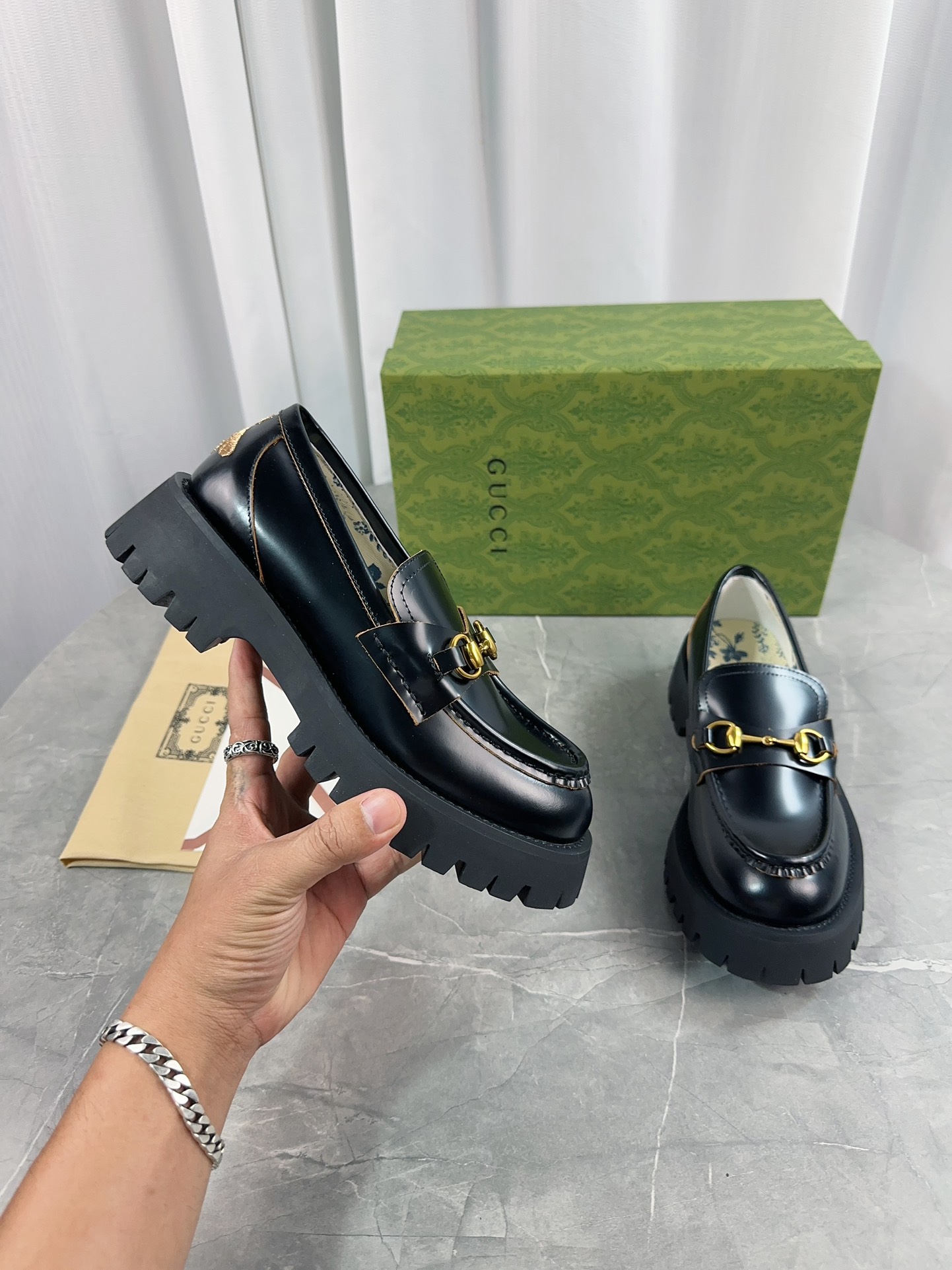Gucci women's leather shoes-66