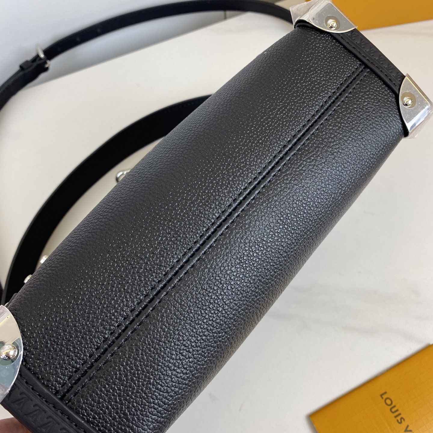 Louis Vuitton bag-93