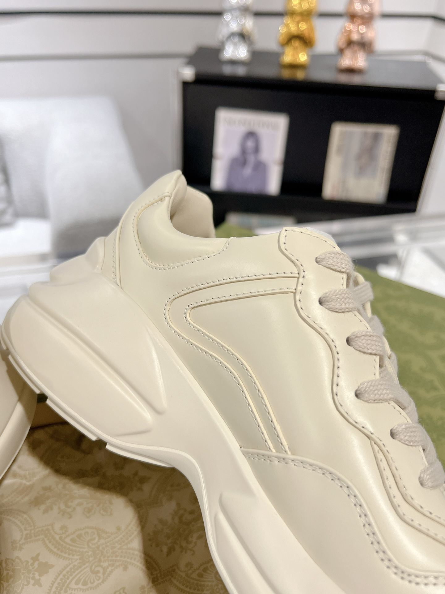 Gucci Sneakers-207