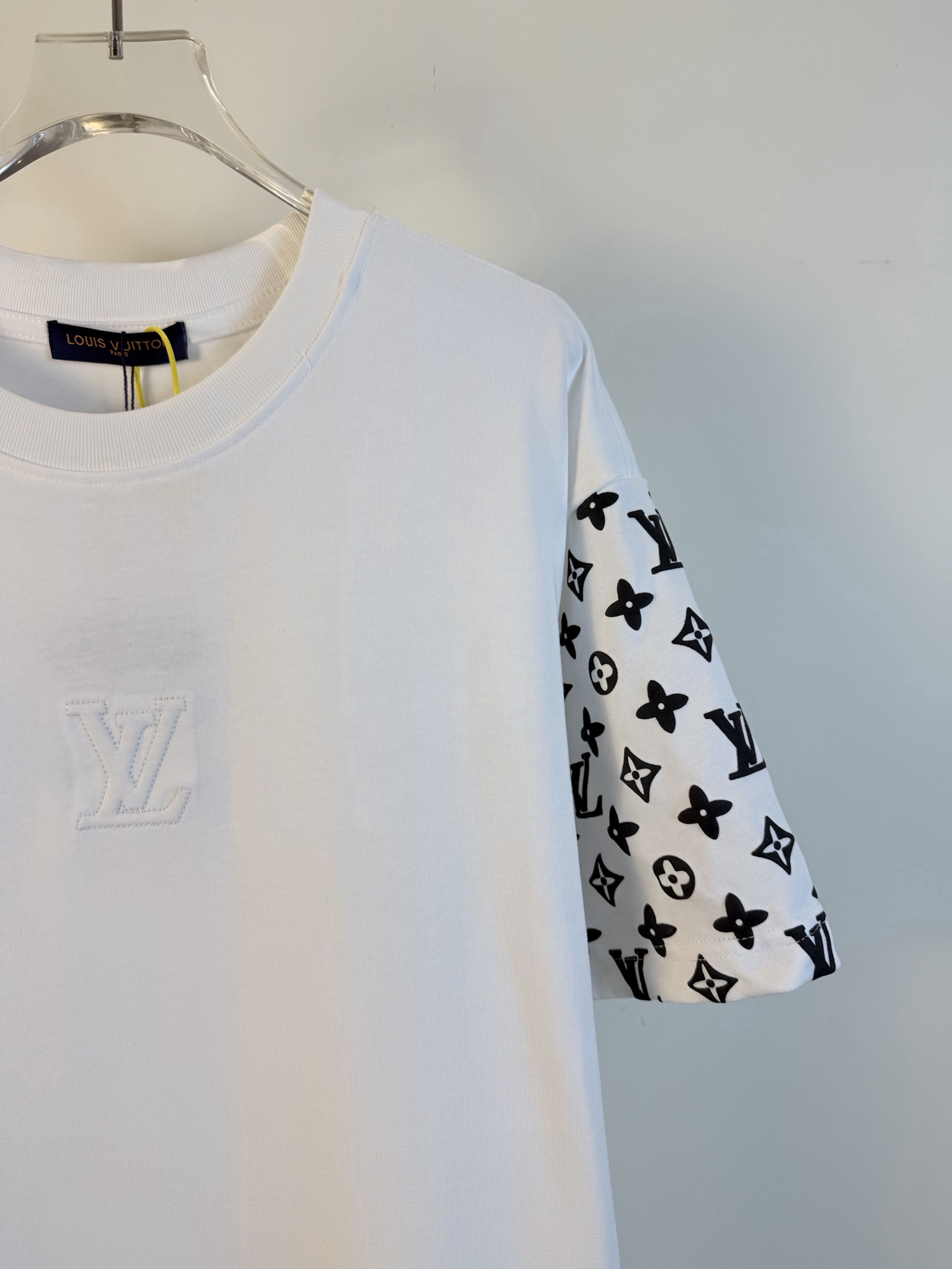 LV clothing-101