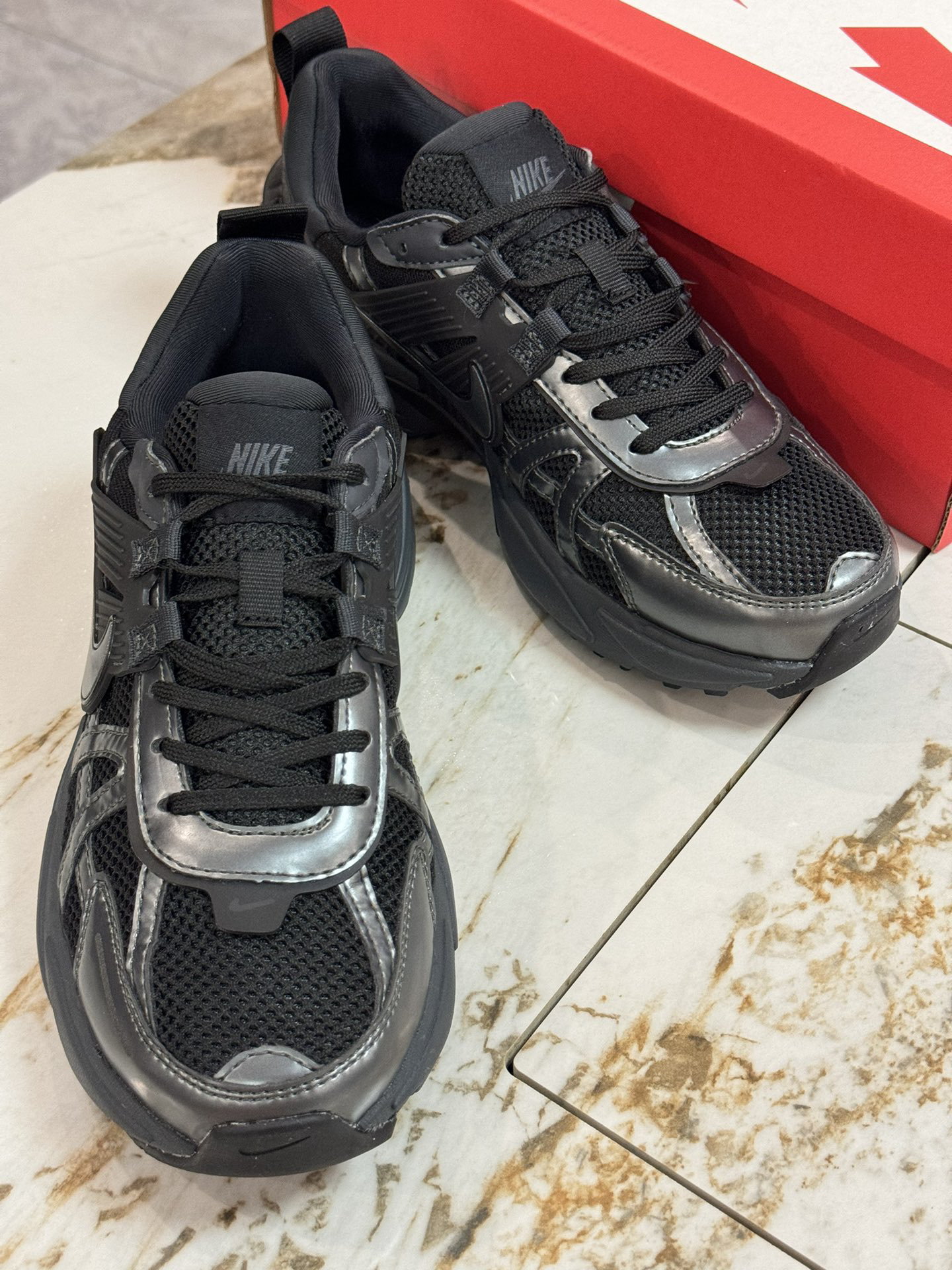 Nike Sneakers-258