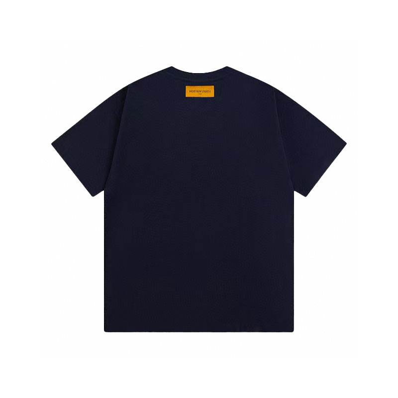 LV clothing-245