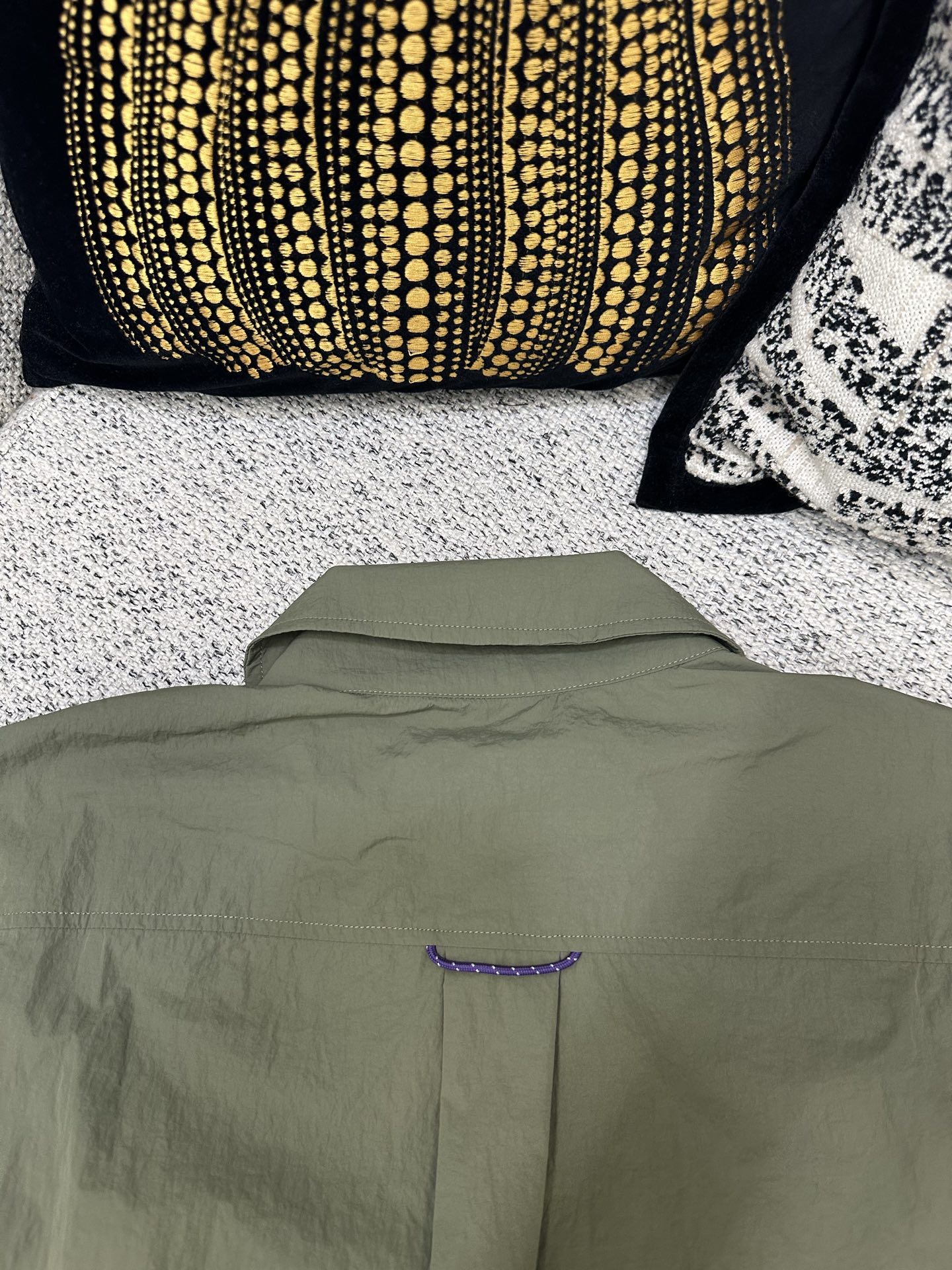 LV Clothing-336