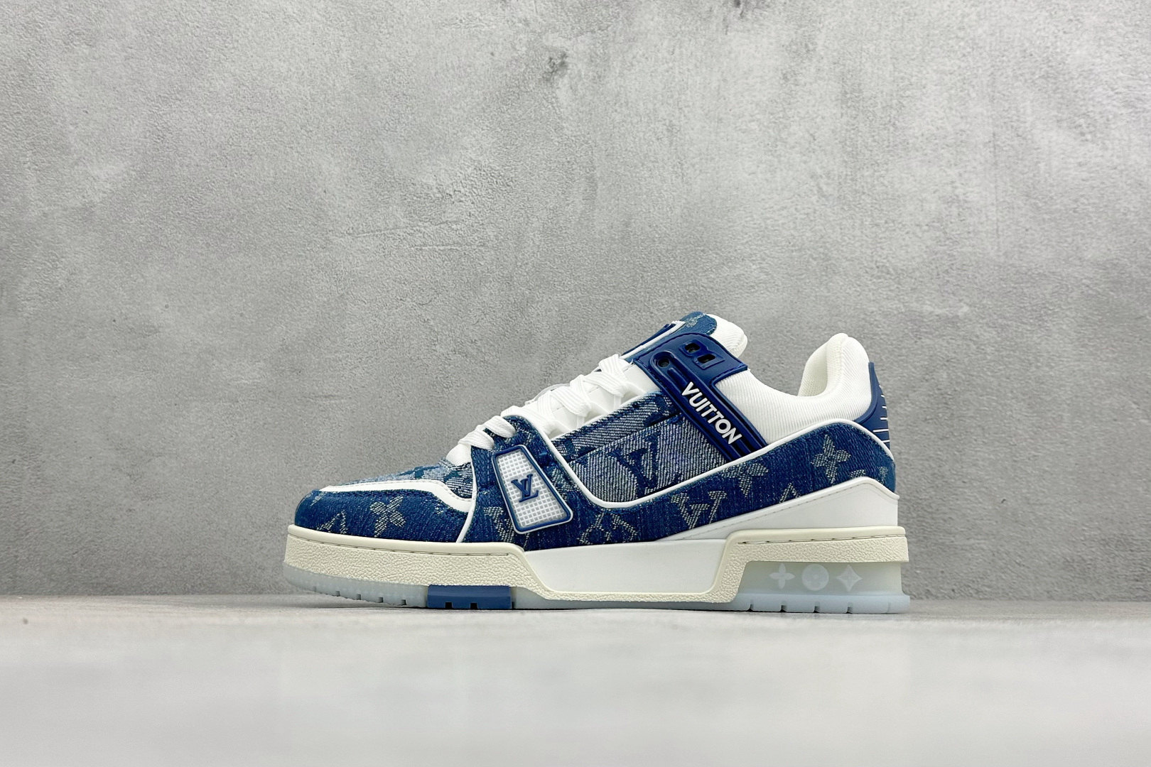 Lv Sneakers-248