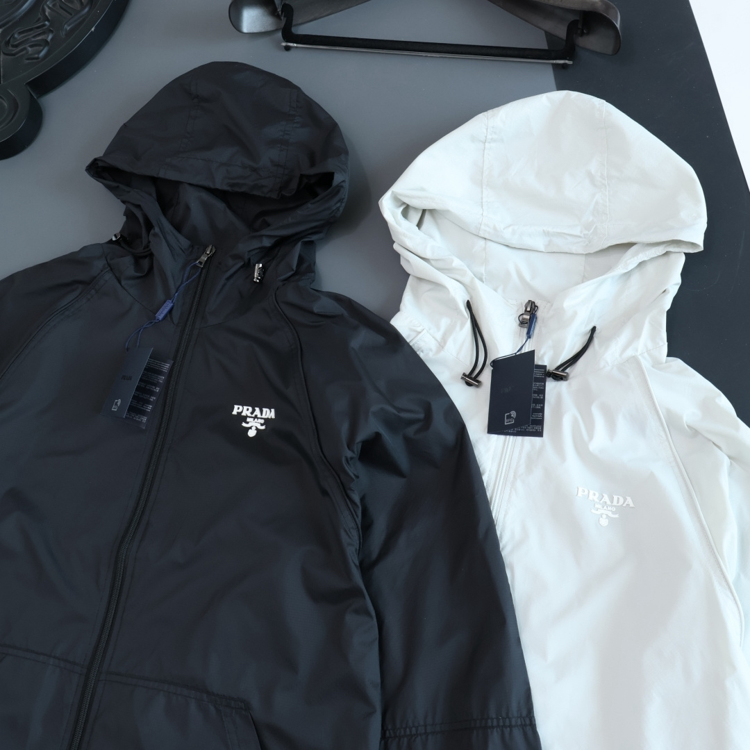 Prada Clothing-369