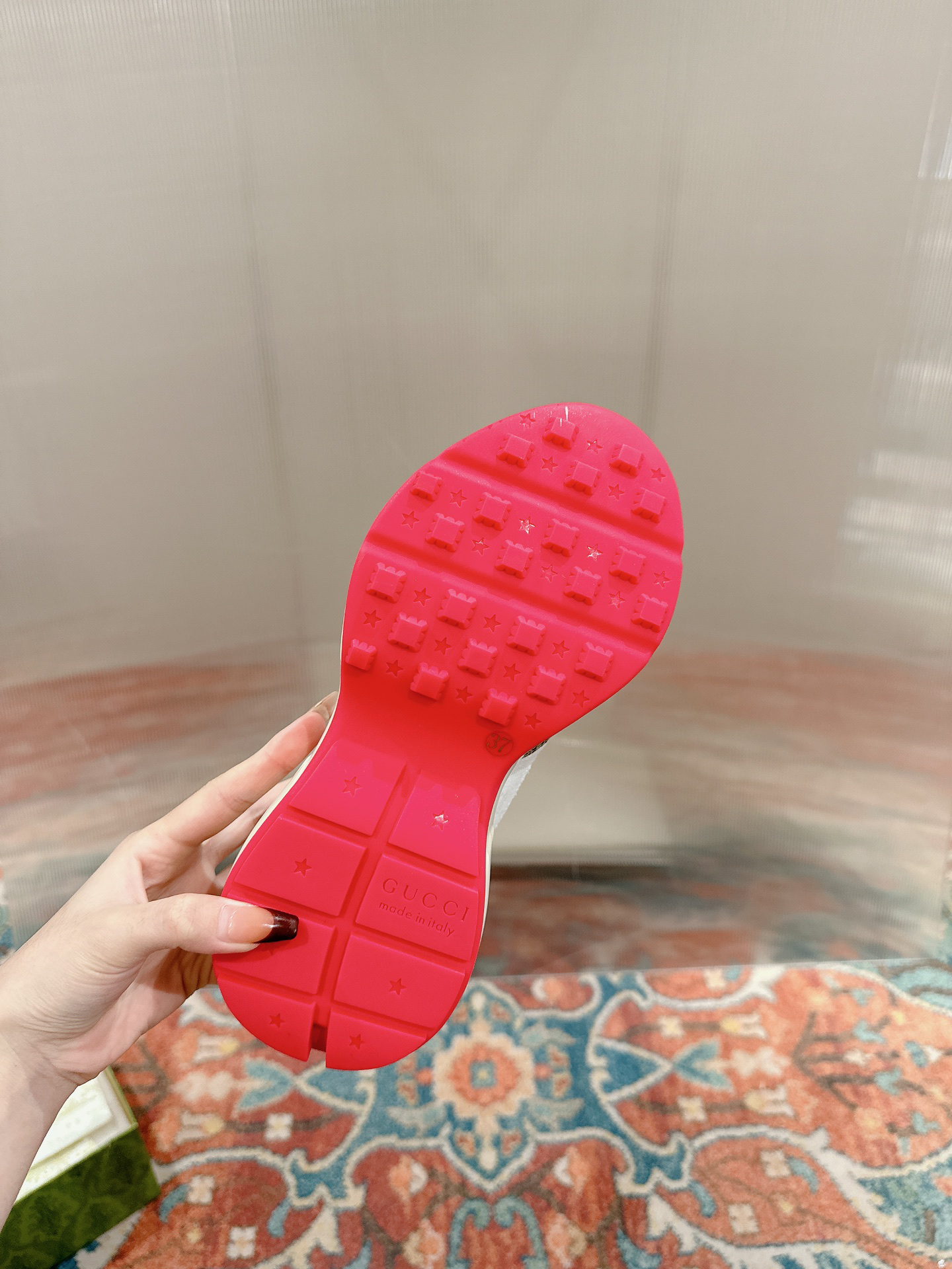 Gucci Sneakers-245