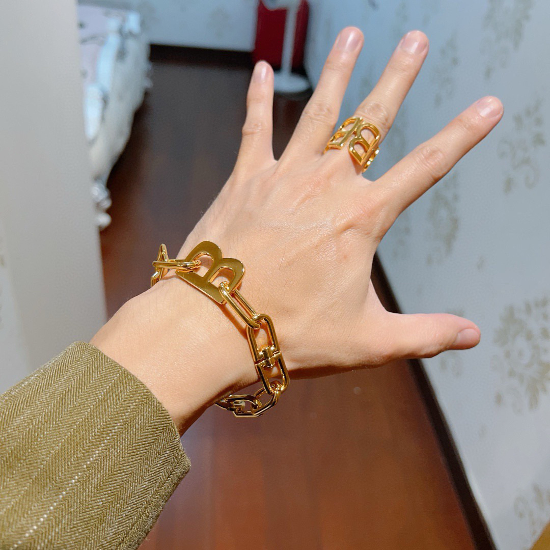 Balenciaga Bracelet-57