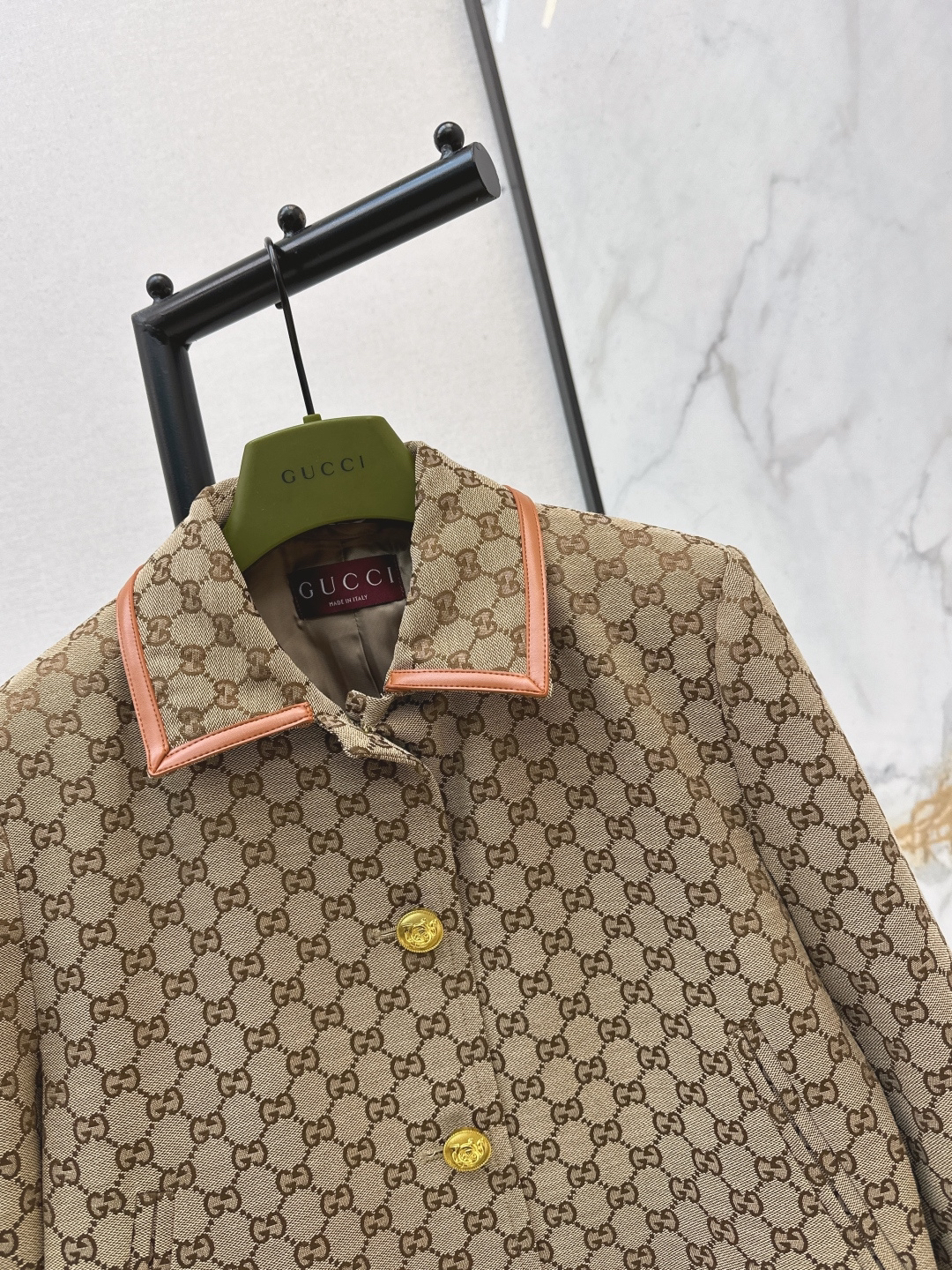 Gucci Clothing-306