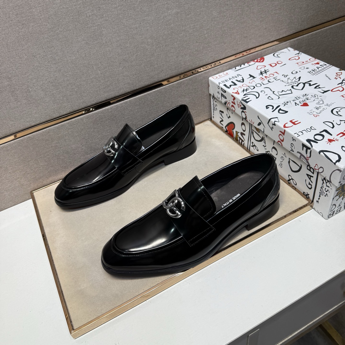 D&G men's leather shoes-101