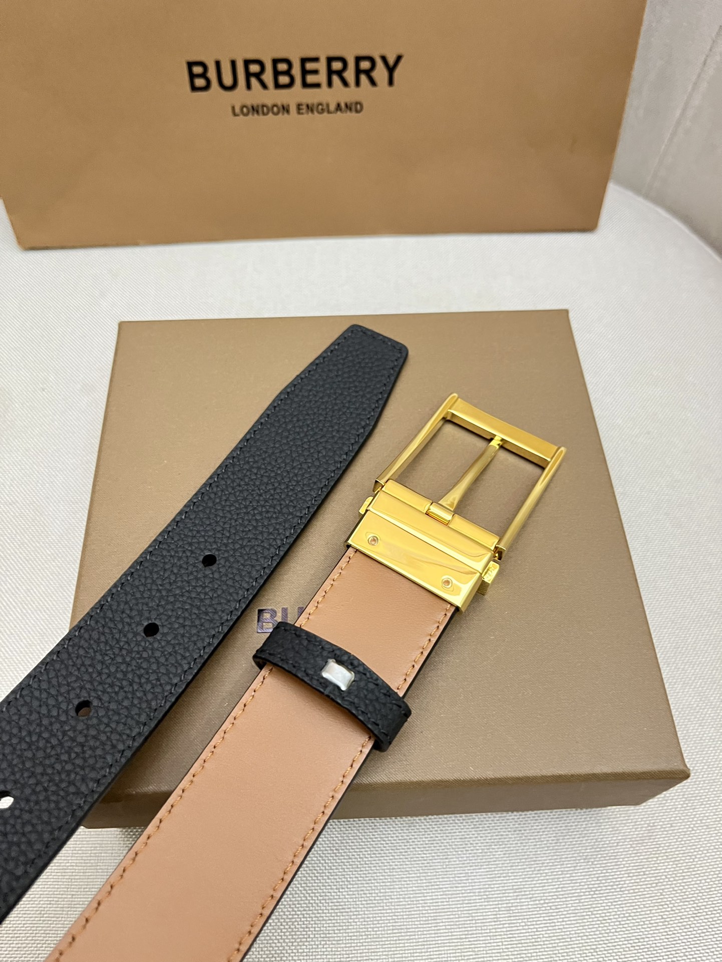 Burberry belt-93